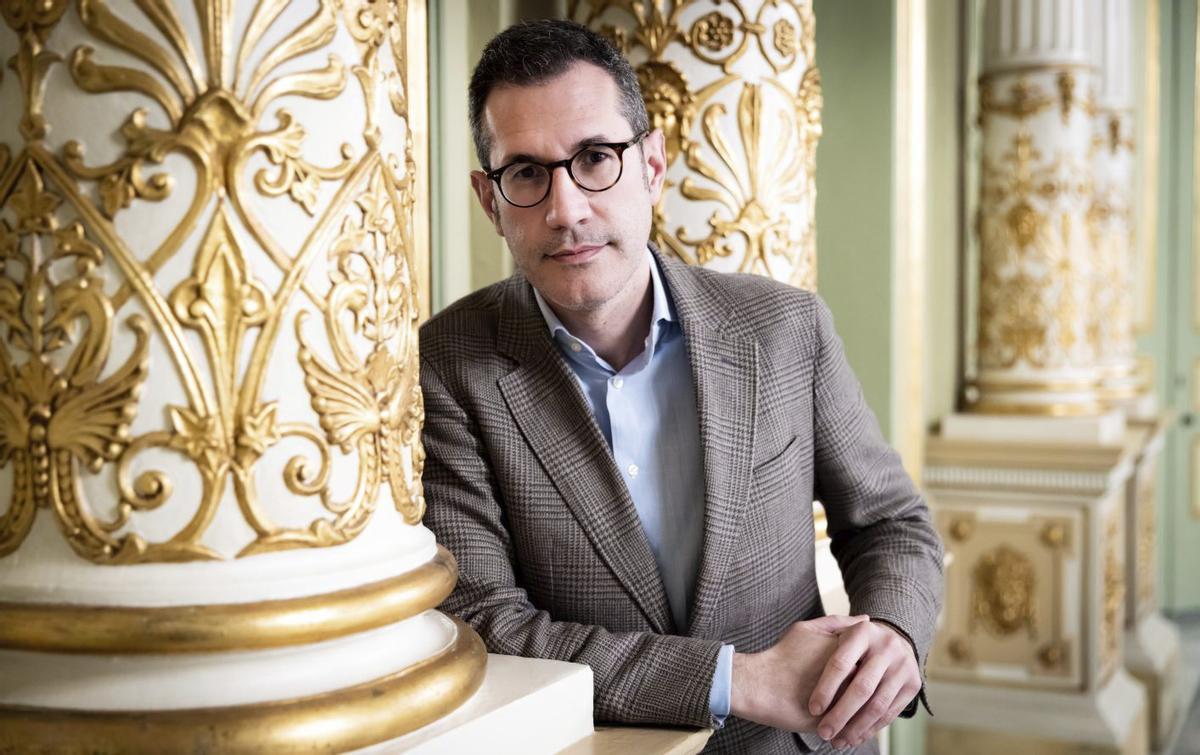 El director general del Liceu deixa el càrrec temporalment
