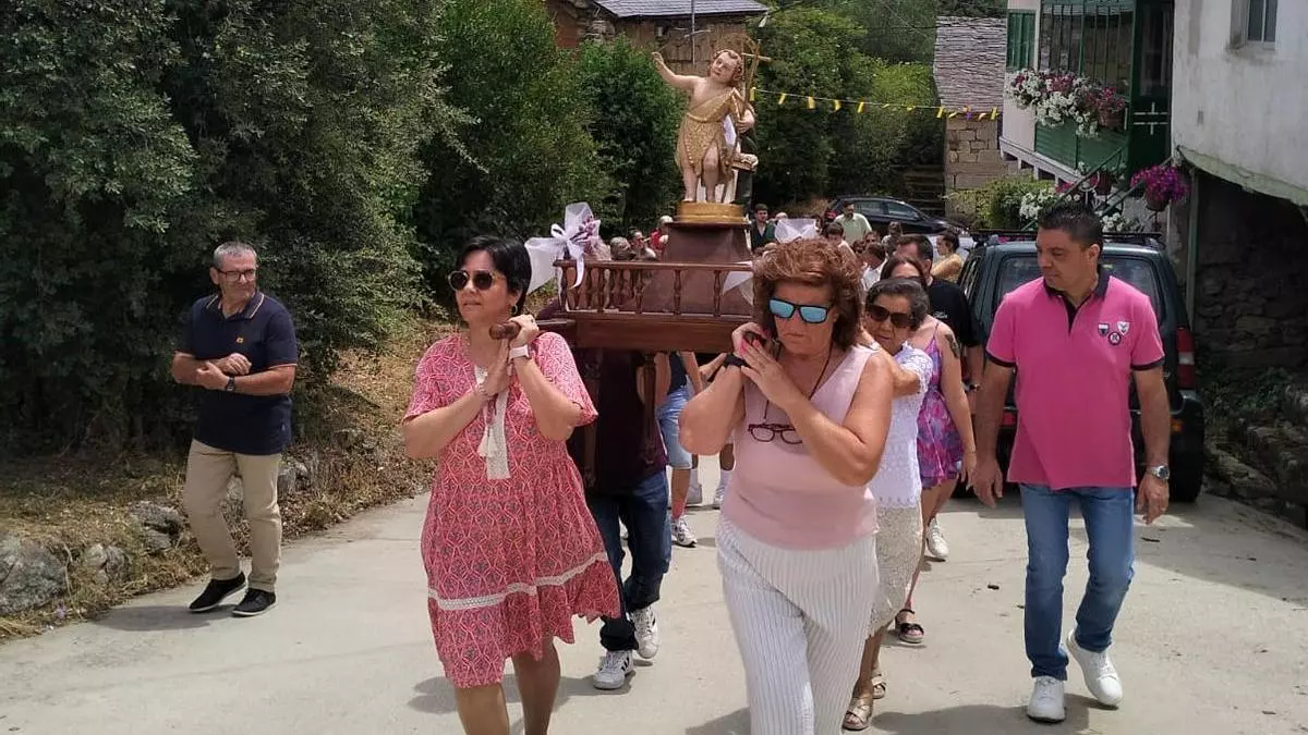Valdespino festeja a su patrón San Pedro y Avedillo a San Juanico