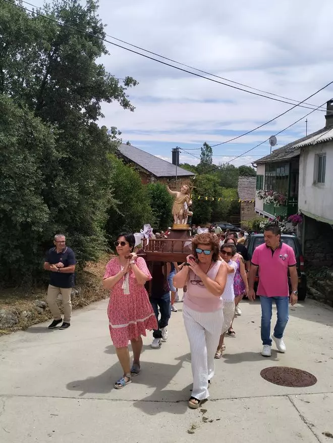 San Juanico sale en Avedillo y San Pedro en Valdespino