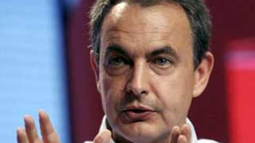 Zapatero ofrecerá a Rajoy austeridad económica, pero ni un recorte social