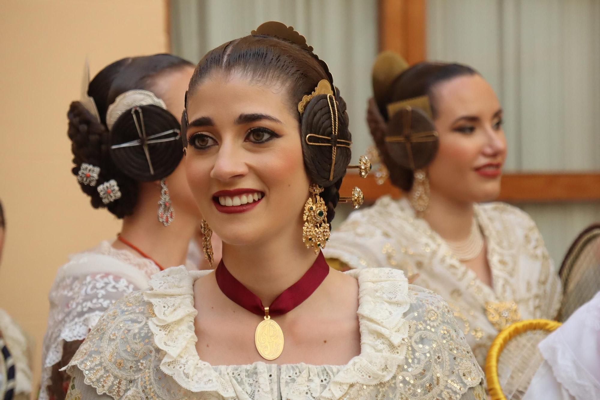 Las candidatas a Fallera Mayor de València 2026 se estrenan en la Batalla de Flores