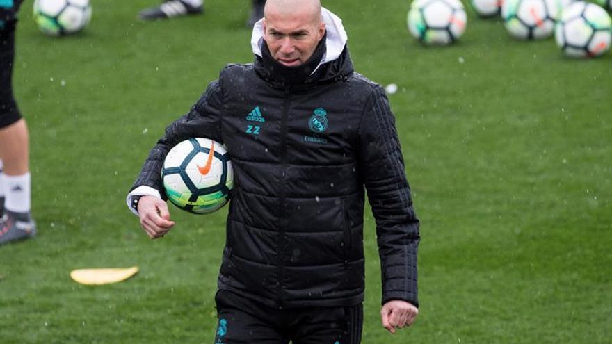 Zidane recupera a todos sus efectivos