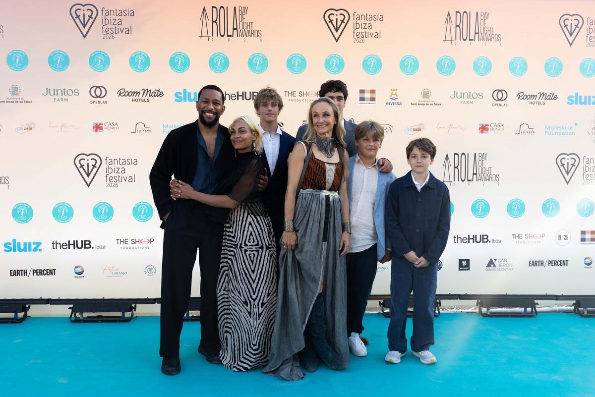 Ray of Light Awards cierra en Ibiza su segunda edición con una gala internacional en Dalt Vila