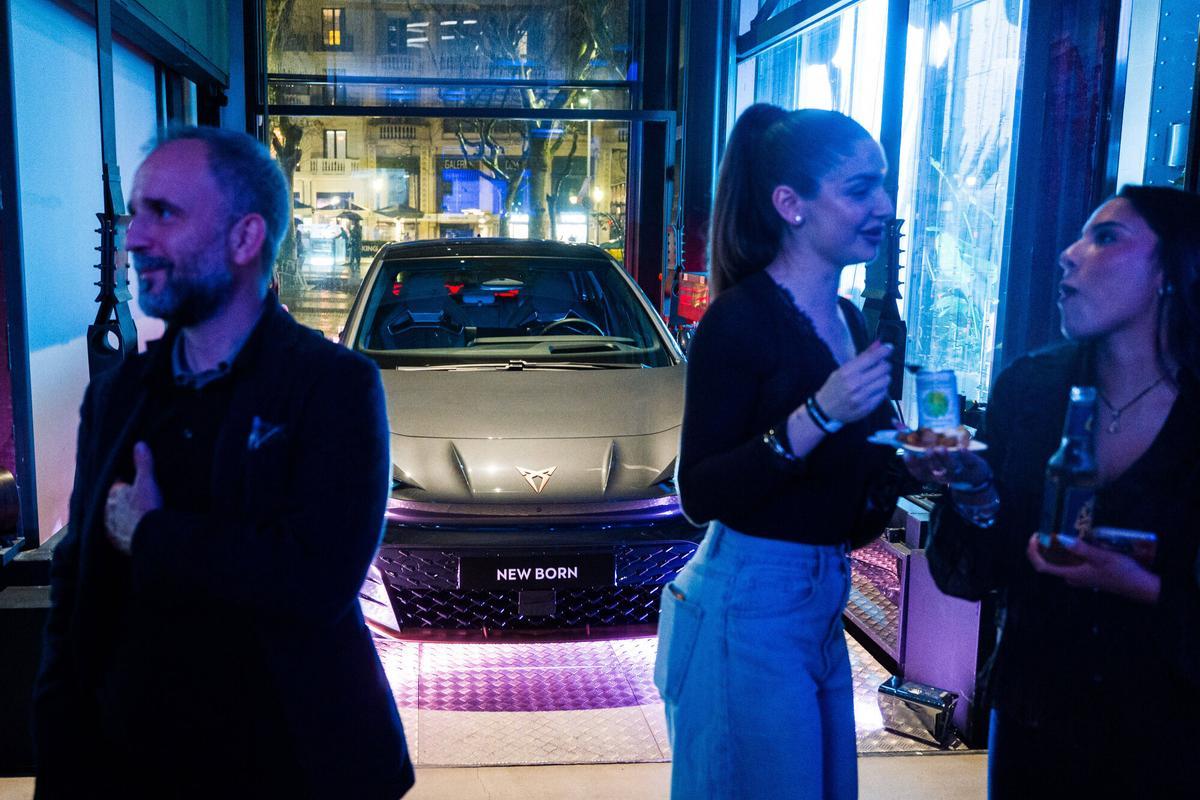 Presentación en Casa Seat del nuevo espacio renovado, con un nuevo partner gastronómico y el lanzamiento del nuevo Cupra Born