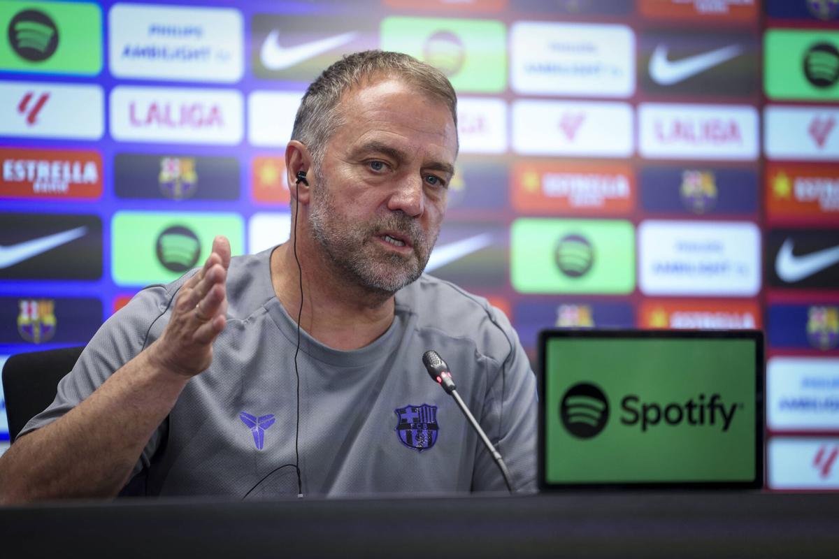 Flick compara el Barça: «Tenim el mateix nivell que el PSG i el Bayern, cent per cent»