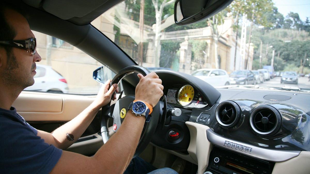 Así es como debes ir en el coche durante el estado de alarma