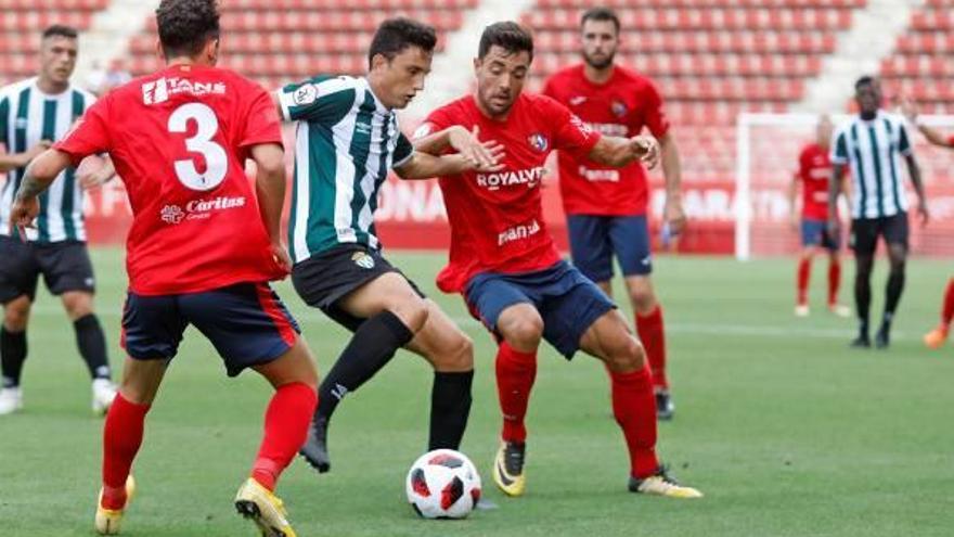 Tercer intent de l&#039;Olot per aprendre a guanyar a casa