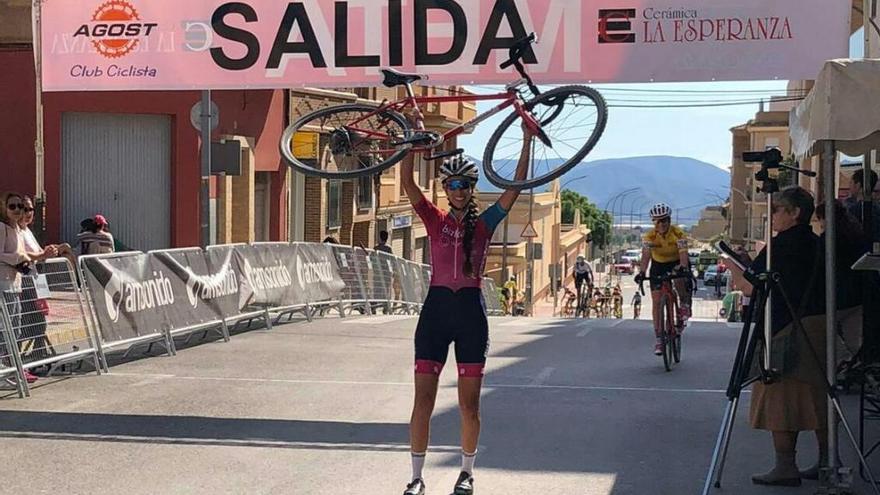 Sandra Alonso también gana en ciclocross