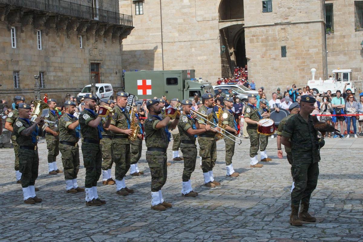Entrega de premios tras la prueba por relevos de la Brilat en el Camino de Santiago
