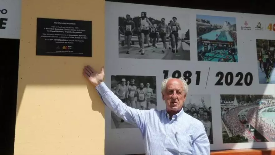 Paco Borao 40 aniversario del Maratón Valencia acto Bar Danubio