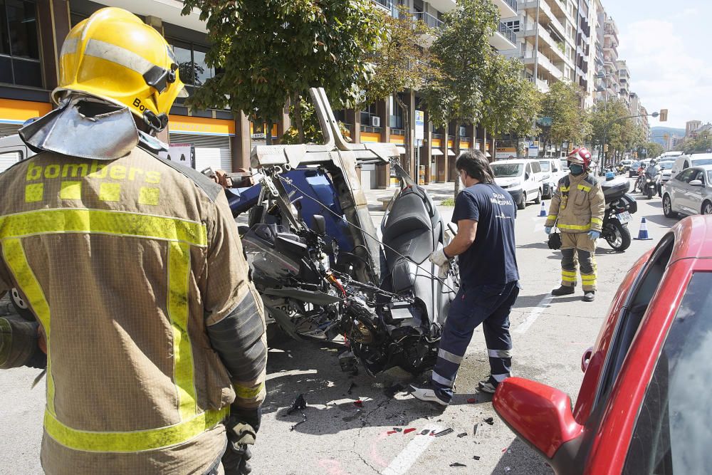 Accident de moto al centre de Girona - Diari de Girona