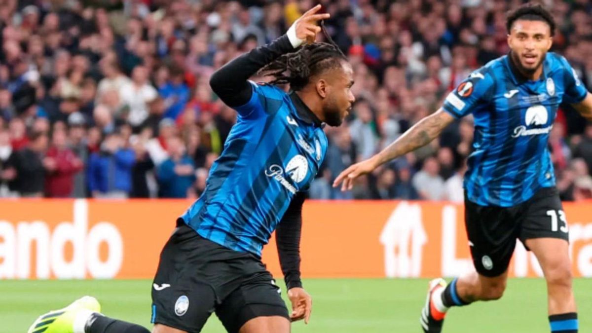 Lookman, el delantero del Atalanta.