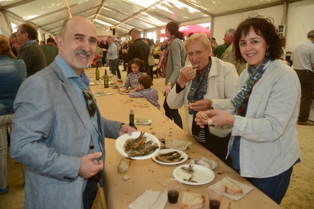 Fiestas gastronómicas en Galicia | La Festa da Troita de Ponte Caldelas reparte 3.000 kilos del pescado