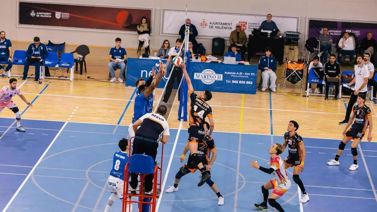 Léleman Conqueridor reestrena Nou Moles ante Pamesa Teruel