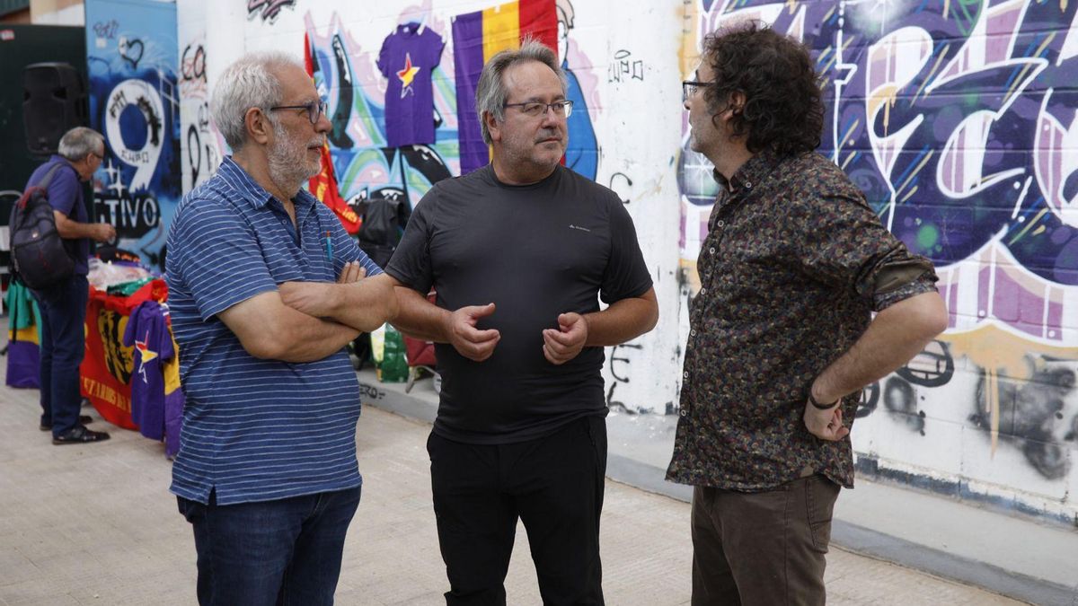 José Antonio García Rubio, Francisco Guarido y Miguel Ángel Viñas en la fiesta de Izquierda Unida en Zamora.