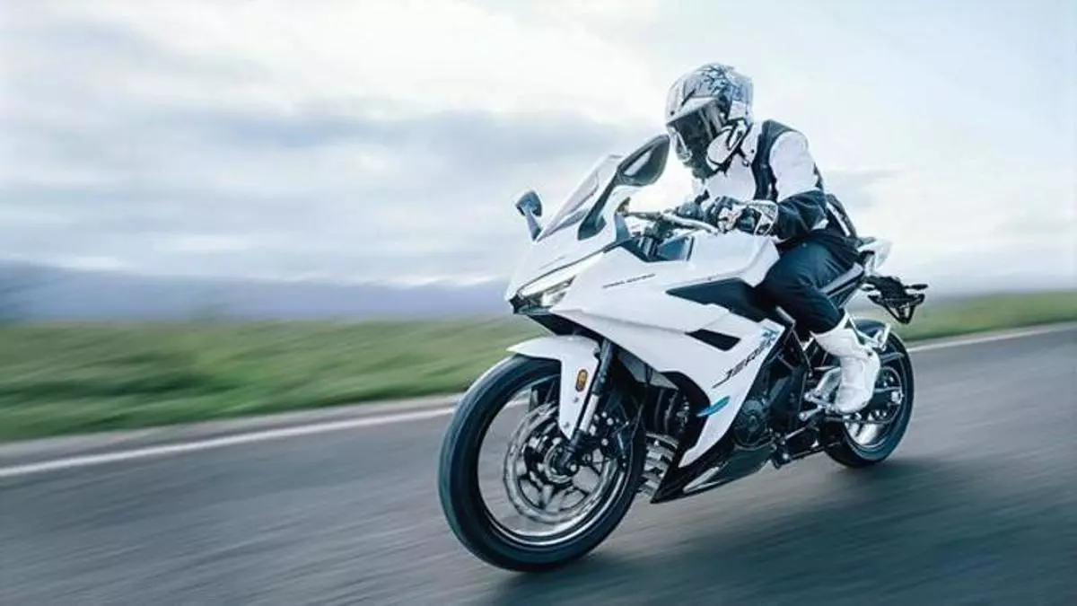 Kove quiere devolver el protagonismo a las deportivas de media cilindrada con las nuevas 350 RR y 450 RR