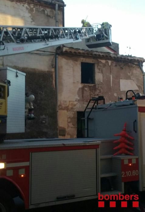 Els Bombers treballant a Sant Pere Pescador