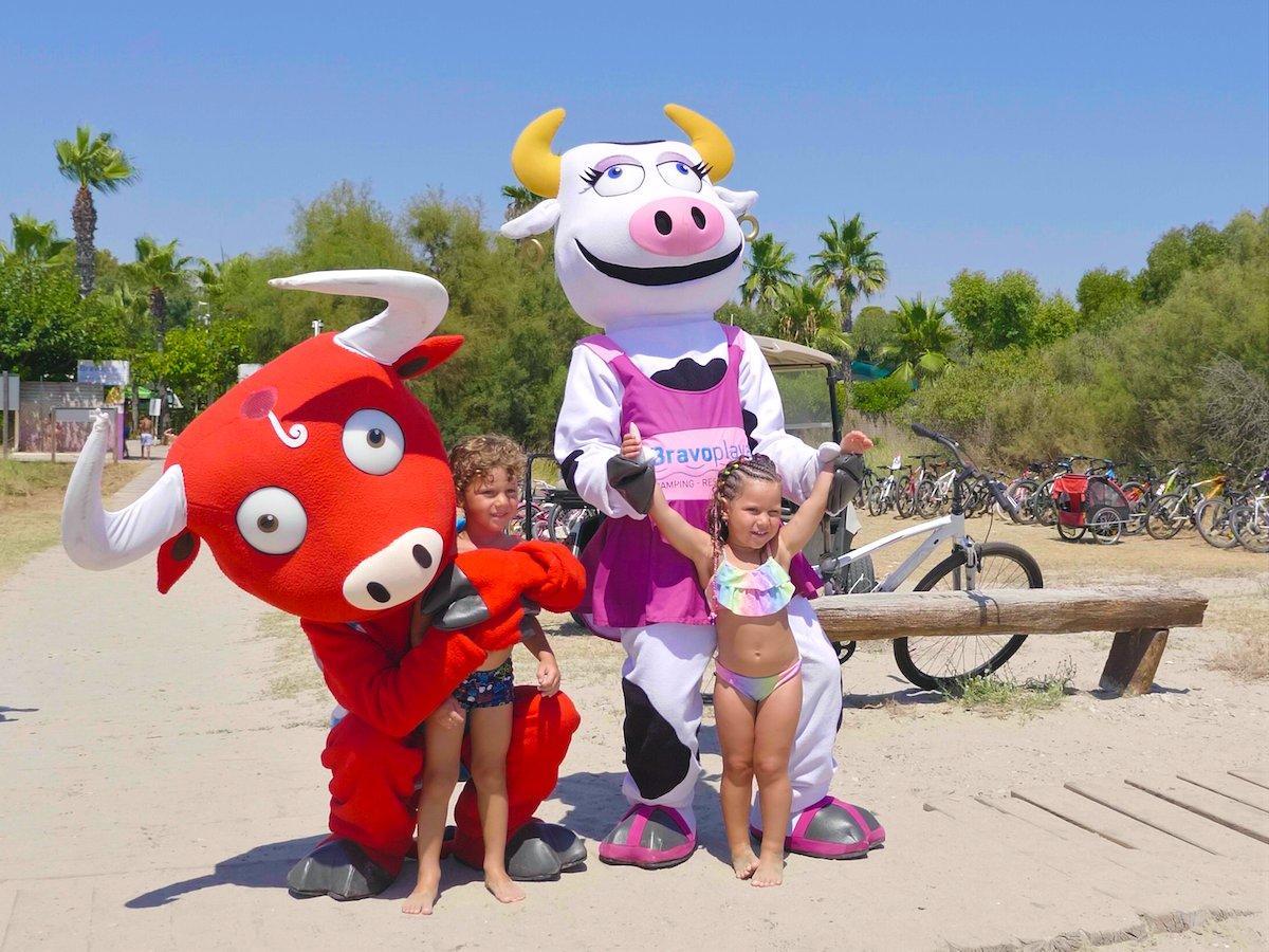 Mascotas de Bravoplaya
