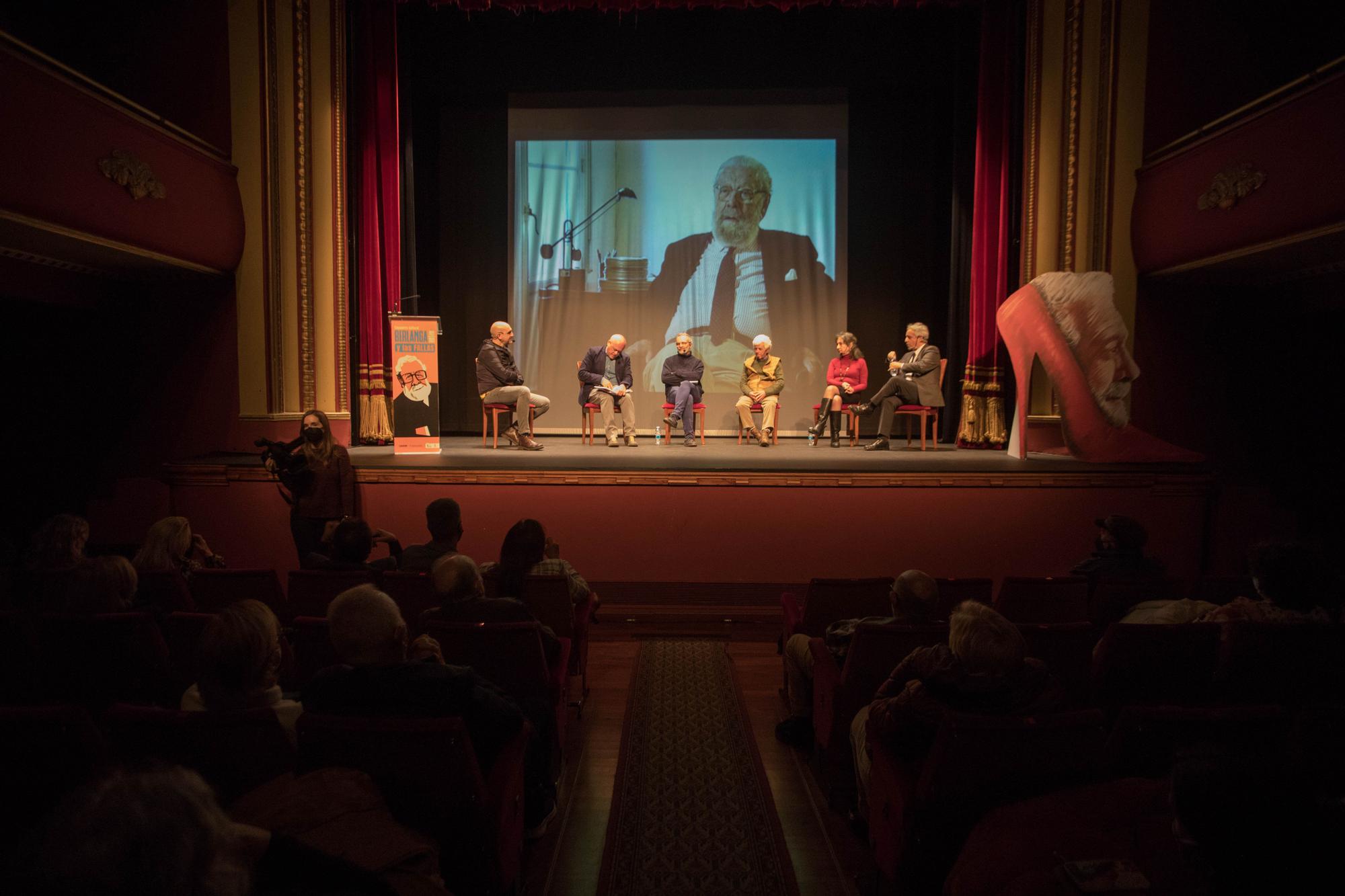 Encuentro cultural sobre Berlanga y las Fallas, organizado por Levante-EMV en el Teatro Talía.