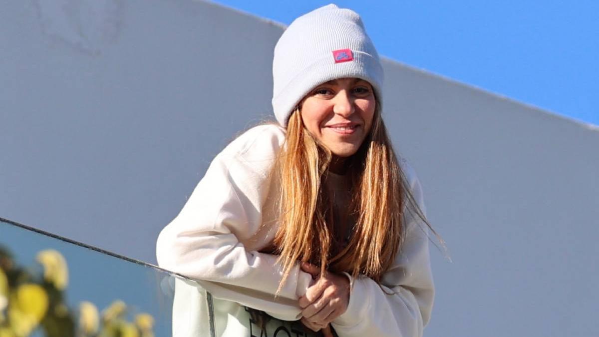 La sudadera de la venganza de Shakira con mensajito para que 'sal-pique' a su ex