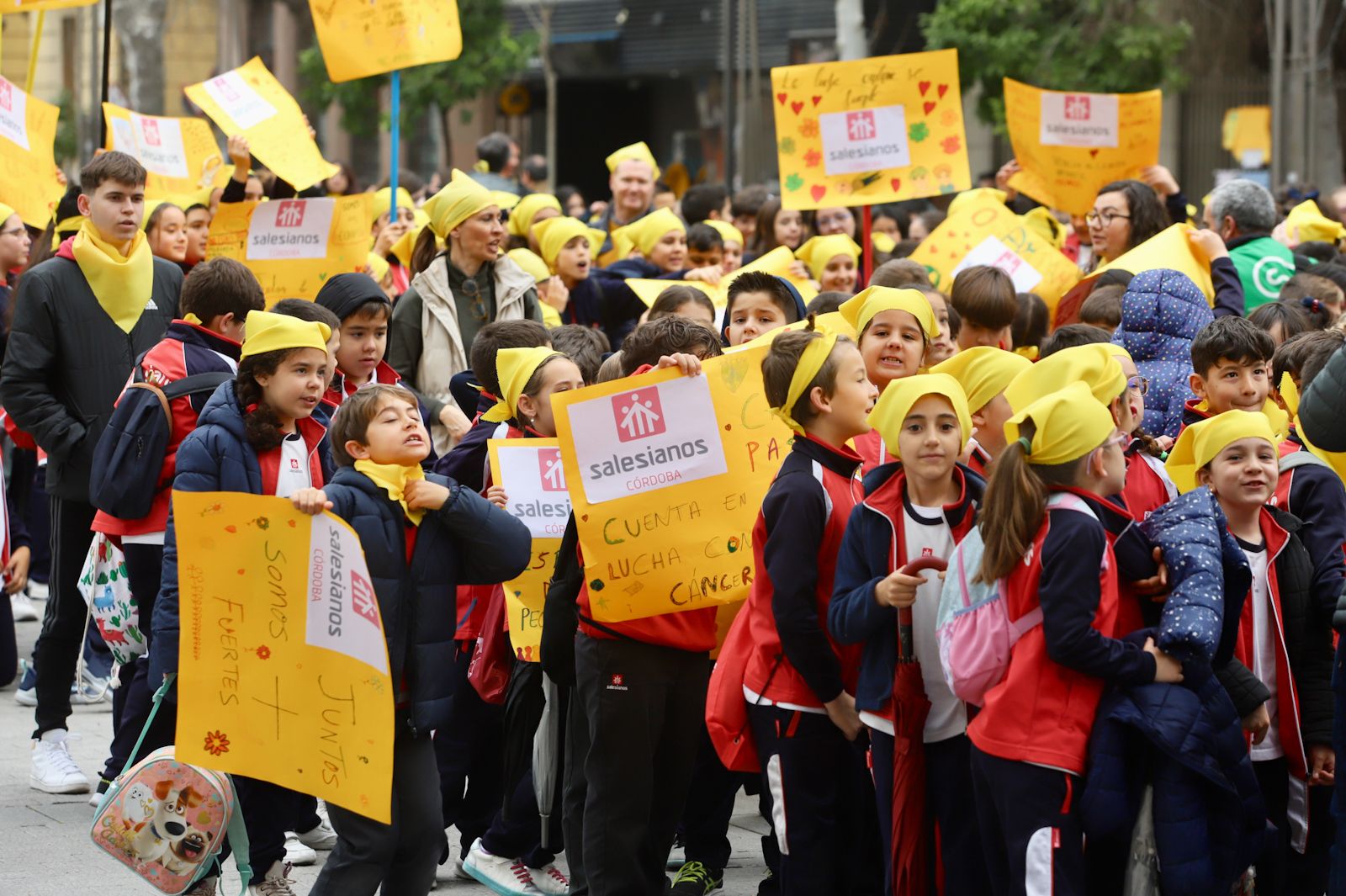 Córdoba celebra la tradicional marcha por el Día Mundial Contra el Cáncer Infantil