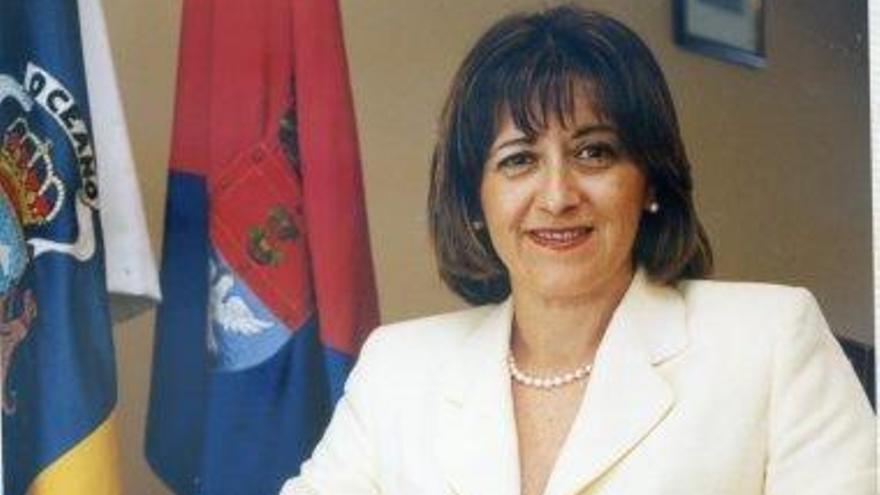 Elizabeth de León.