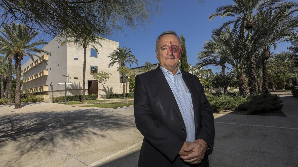 Mariano Barbacid, bioquímic: «Dir que acabarem amb el càncer és com dir que acabarem amb la mort» Mariano Barbacid, bioquímic: «Dir que acabarem amb el càncer és com dir que acabarem amb la mort»