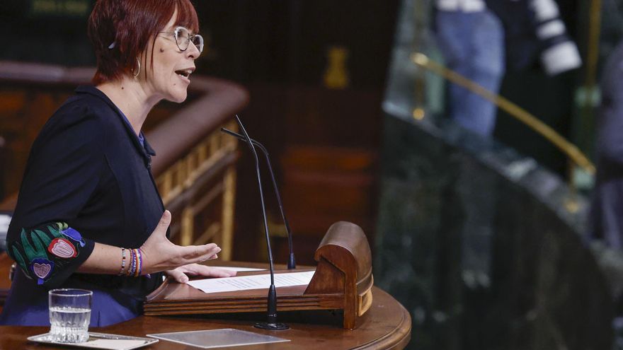 Compromís escenifica su divorcio en el Congreso entre avisos a Sánchez: &quot;Ningún capitán es imprescindible&quot;