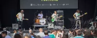 Aquí tamén se fala llena de música la plaza de la Tolerancia