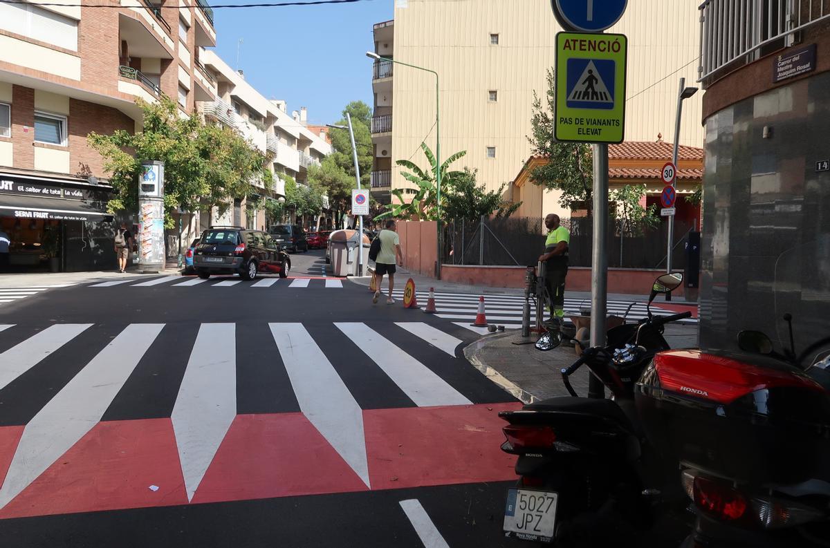 Esplugues comença la pacificació de la seva xarxa viària «per afavorir l’ús de bicicletes i patinets»