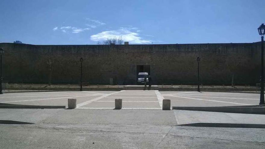 Plaza de San Agustín a la que el Ayuntamiento pretende trasladar el verraco de granito.