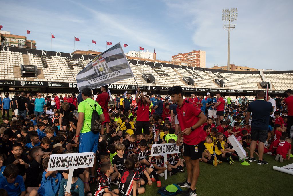 Clausura de la liga coal de fútbol en Cartagena