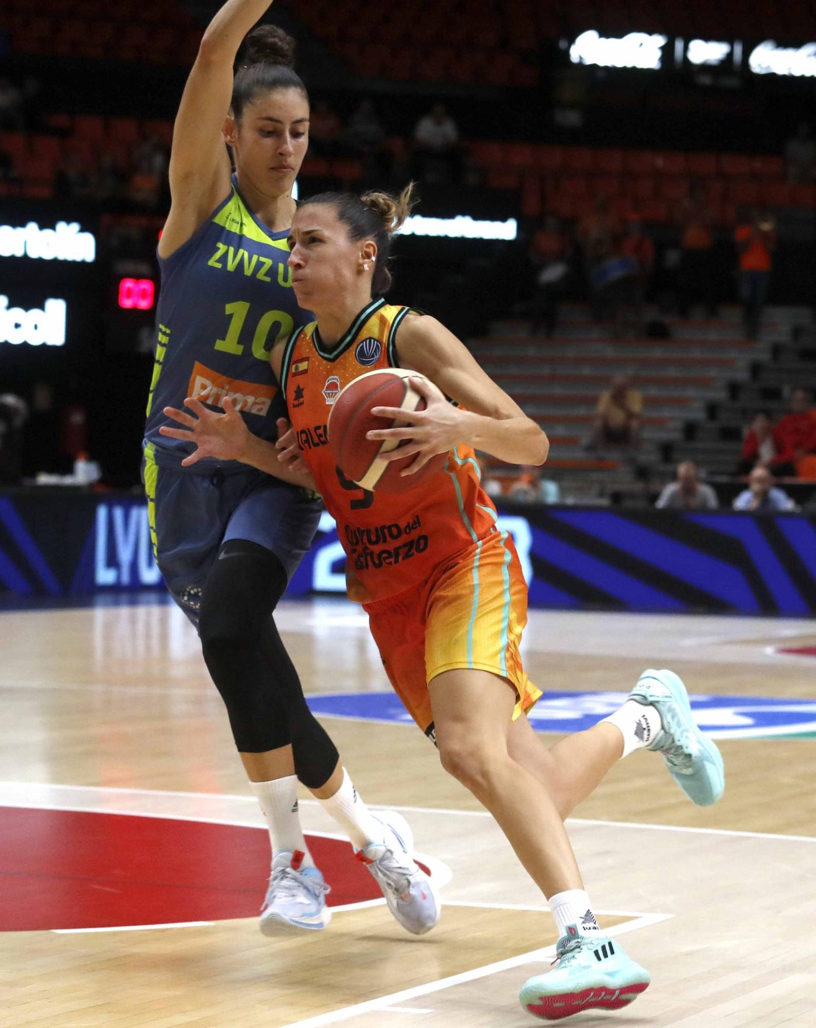 Valencia Basaket - ZVVZ USK Praha de Euroleague Women