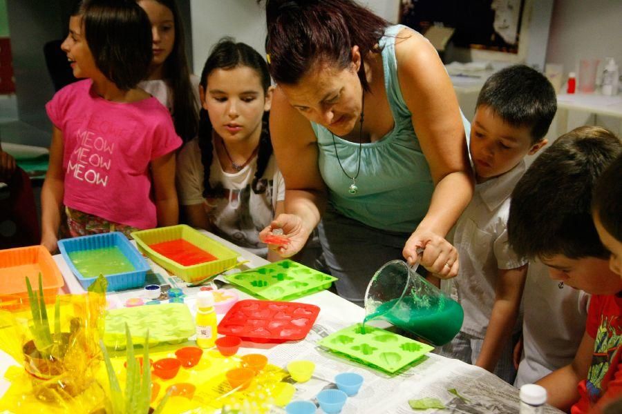 Taller de jabones en el Museo Etnográfico