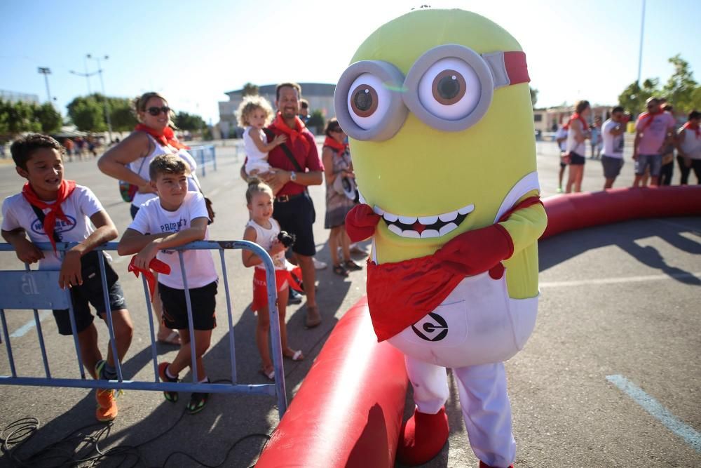 Cornadas de diversión en la Feria del Ganado de Do