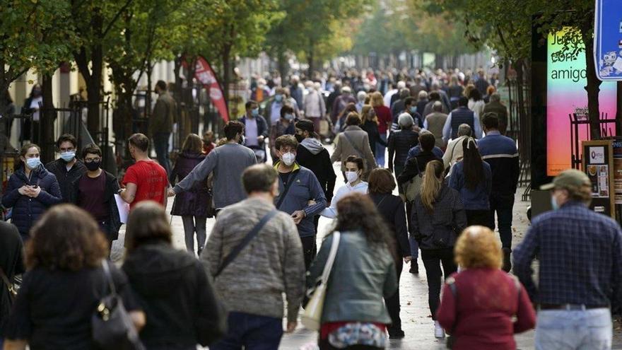 Las autonomías empiezan a pedir el confinamiento domiciliario pero Illa lo rechaza