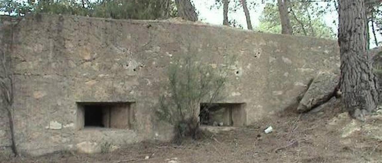 Una de las trincheras de la red defensiva republicana en la Vallesa.