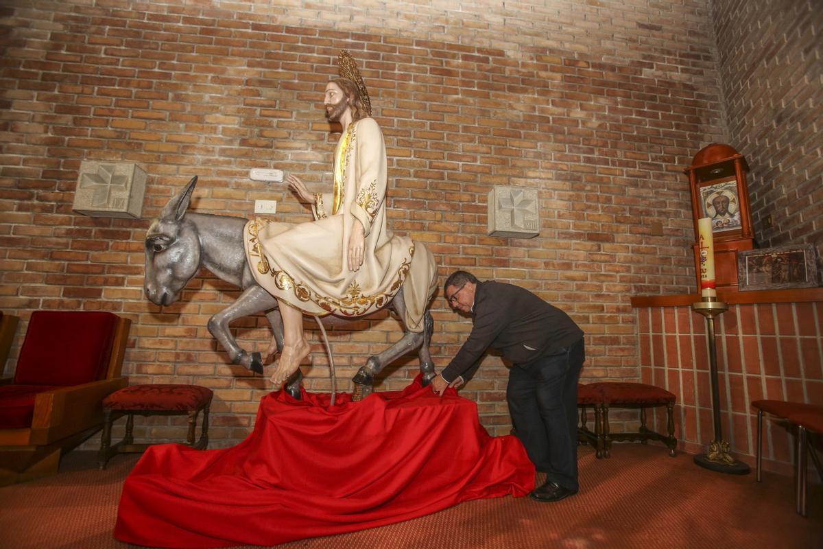 La imagen en la parroquia de Alicante donde se expone al culto, la Resurrección