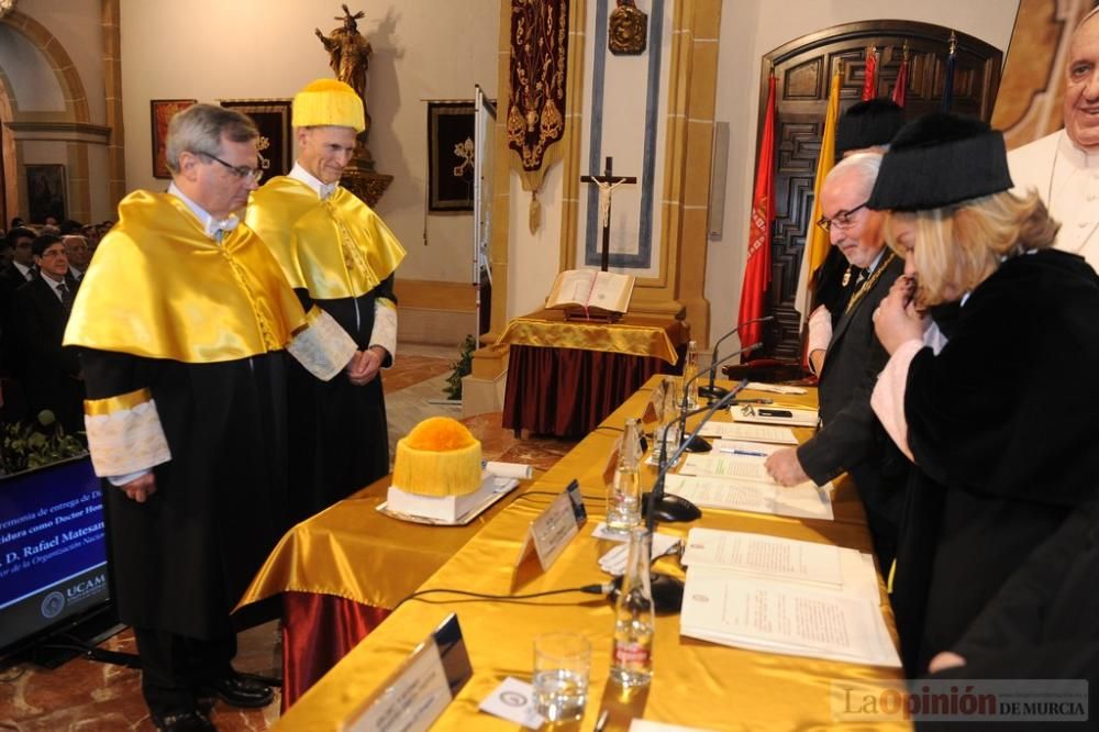 El fundador de la Organización Nacional de Trasplantes, Rafael Matesanz, es investido doctor Honoris Causa por la UCAM