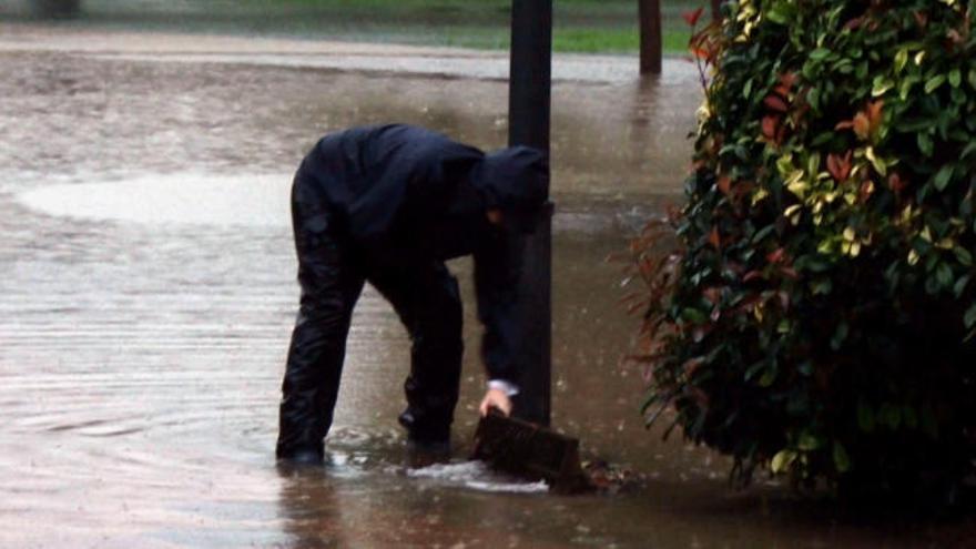 Gota fría: El antiguo cauce del río Túria, colapsado por las lluvias