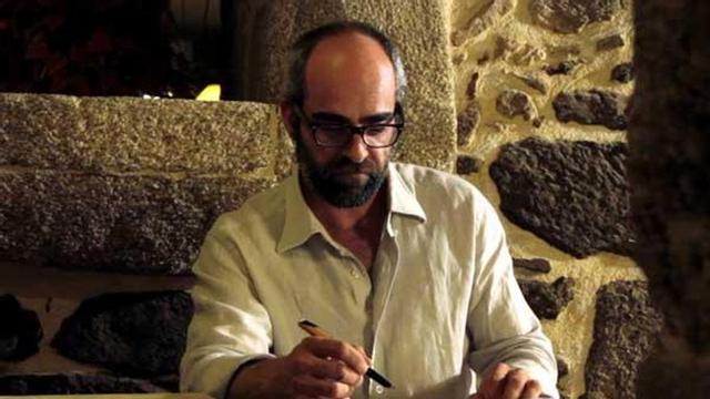 Luis Tosar, en el papel de Celso Emilio en "100%CEF". // Curtopía