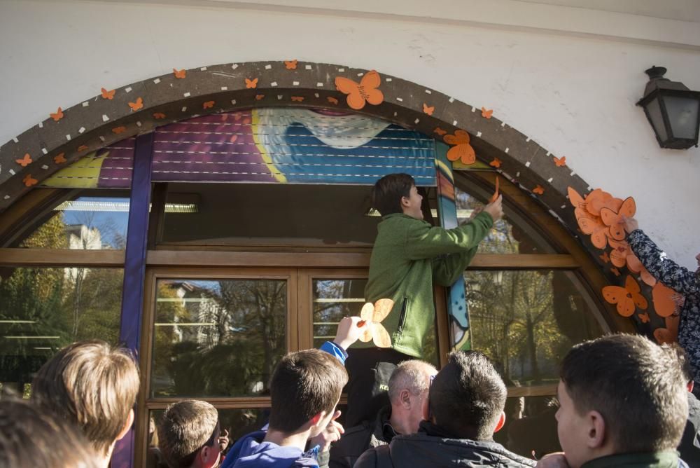 Mariposas en el viento contra la violencia machista.