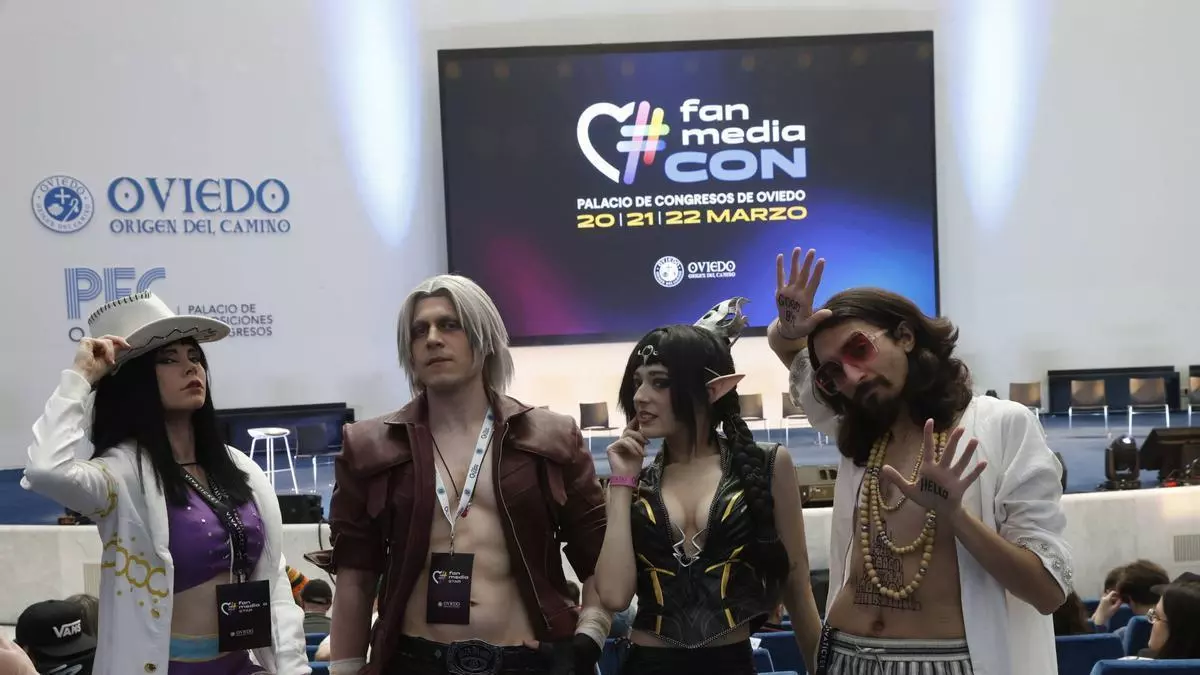 El Calatrava se despide de los «influencers» y «cosplayers» que atrajeron 10.000 visitas en tres días a Oviedo