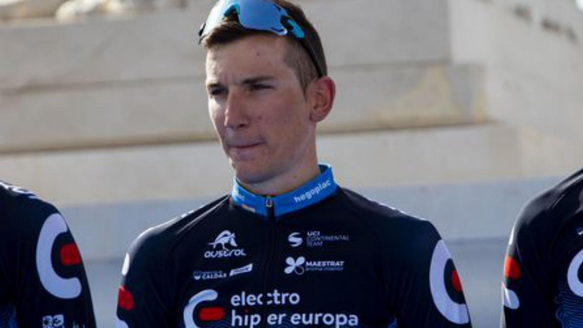 el-alcantarillero-miguel-ngel-ballesteros-deja-con-26-a-os-el-ciclismo