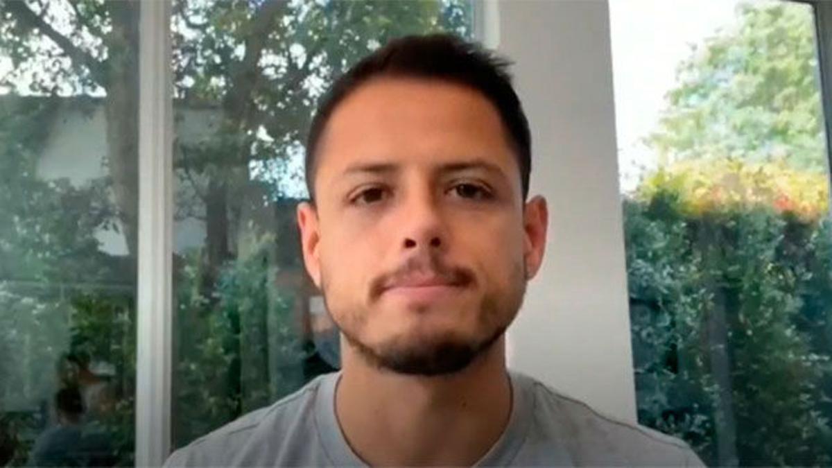 Chicharito agradece la labor sanitaria en tiempos de coronavirus