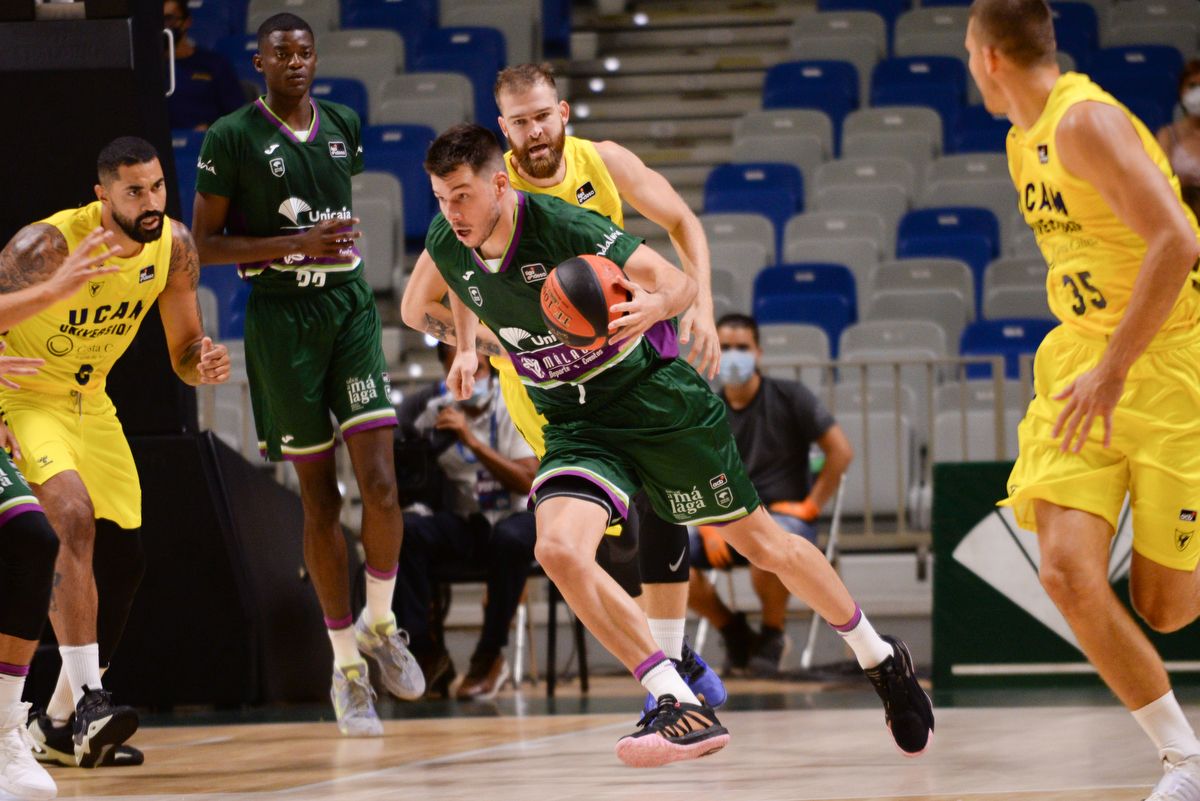 El Unicaja también gana al UCAM y se lleva el Trofeo Costa del Sol