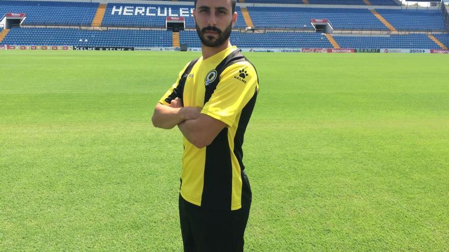 Diego Benito, en su presentación como jugador del Hércules.