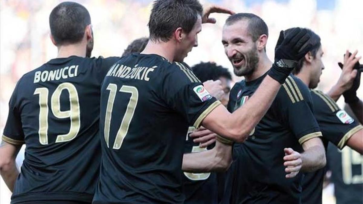 Mandzukic, celebrando uno de sus dos goles