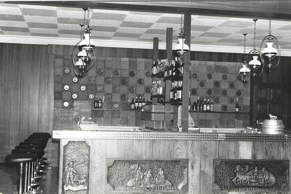 Aspecte original de la zona de bar de l'hostal.