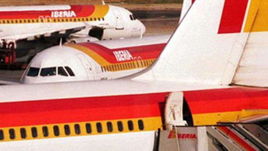 15 heridos leves por las turbulencias en un vuelo de Iberia a Lima